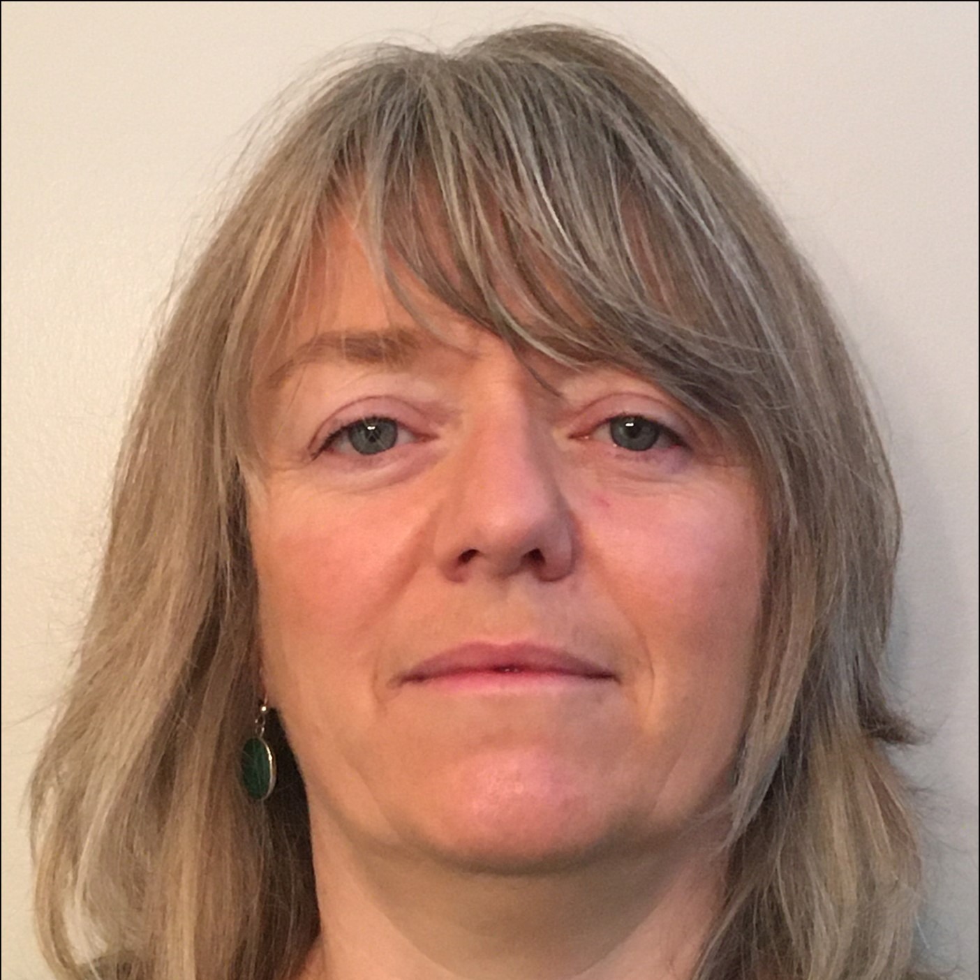 Dr Catherine Byrne
